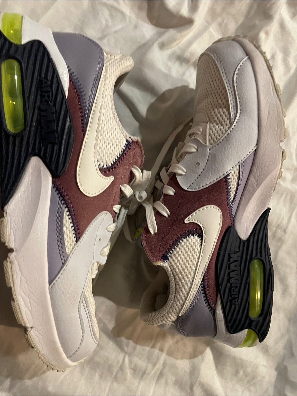 Women's Nike Air Max size 7.5 Athletic Sneakers in Cream, Mauve & Lavender